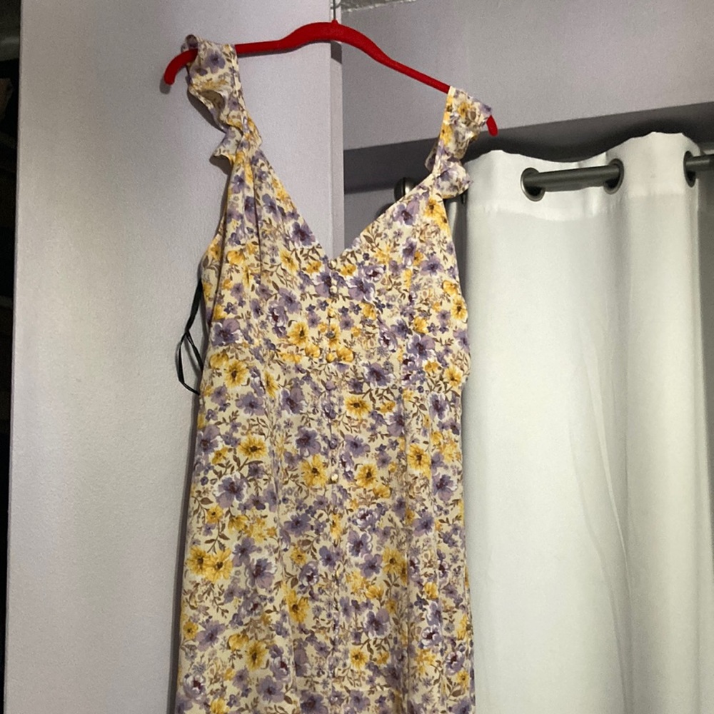 Forever 21 
Floral Print Midi Dress.
